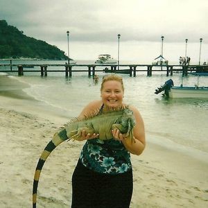 Meet your Posher, Cheri